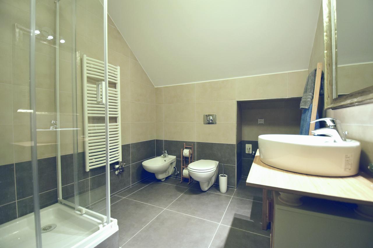 Amazing Angie'S Apartment Praha Bagian luar foto