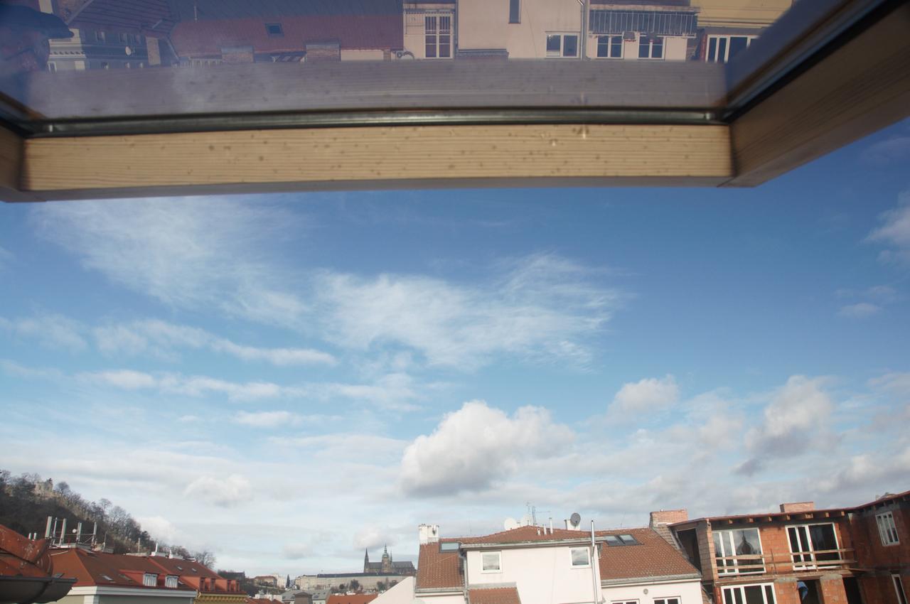 Amazing Angie'S Apartment Praha Bagian luar foto